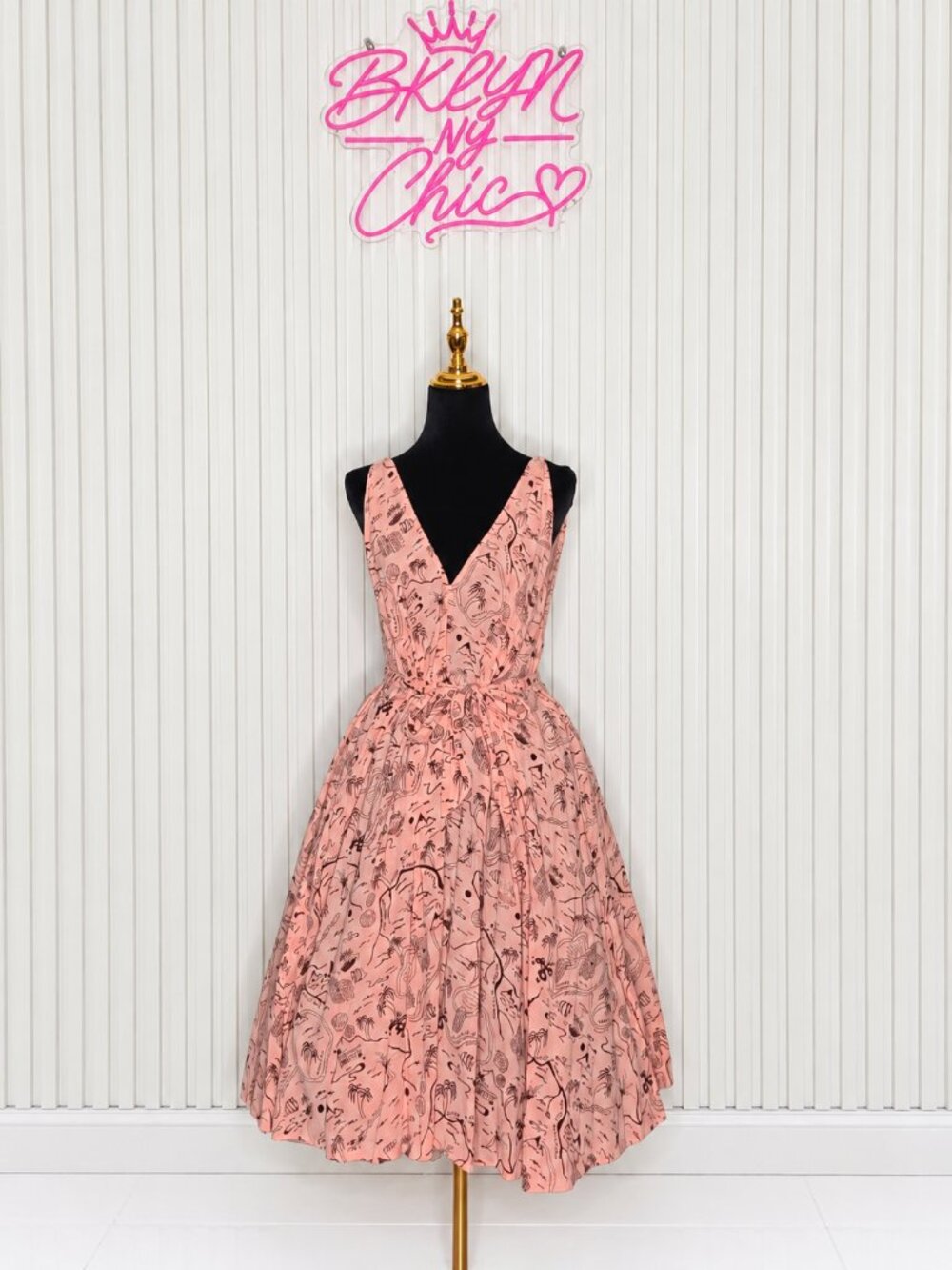 & Other Stories Paris Atelier Tropic Map Print Sleeveless Pintuck Dress